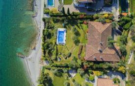 ویلا  – Padenghe sul Garda, لمباردی, ایتالیا. 6,750,000 €