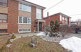  دو خانه بهم متصل – York, تورنتو, انتاریو,  کانادا. C$1,148,000