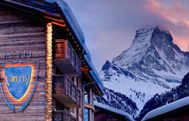 کلبه کوهستانی  – Zermatt, Valais, سویس. 12,000 € هفته ای