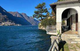 ویلا  – دریاچه کومو, لمباردی, ایتالیا. 6,500,000 €