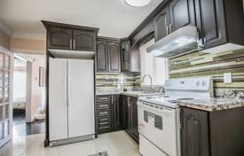 4غرفة خانه  اسکاربرو، تورنتو, کانادا. C$1,133,000