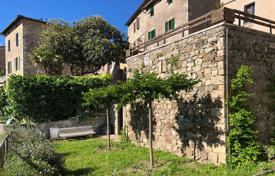  دو خانه بهم متصل – Siena, توسکانی, ایتالیا. 550,000 €