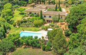 8غرفة ویلا  La Croix-Valmer, فرانسه. 3,900,000 €