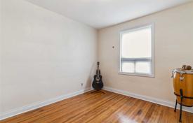3غرفة خانه  Etobicoke, کانادا. C$1,828,000