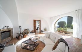 11غرفة ویلا  موگینز(فرانسه), فرانسه. 4,900,000 €