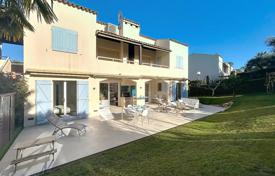 4غرفة آپارتمان  Cap d'Antibes, فرانسه. Price on request