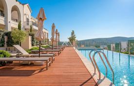 3غرفة آپارتمان  94 متر مربع Radovići, مونته نگرو. 760,000 €