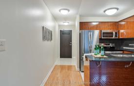 5غرفة آپارتمان  Yonge Street, کانادا. C$952,000