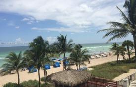 1غرفة شقق في الوحدات السكنية 92 متر مربع Collins Avenue, ایالات متحده آمریکا. $480,000