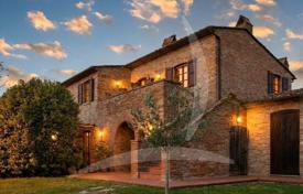 4غرفة ویلا  500 متر مربع Cortona, ایتالیا. 1,000,000 €
