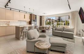 4غرفة  دو خانه بهم متصل 193 متر مربع Estepona, اسپانیا. 695,000 €