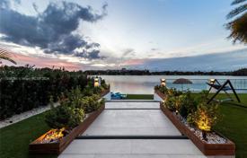 خانه  – North Miami Beach, فلوریدا, ایالات متحده آمریکا. $4,300,000