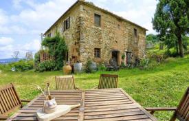 2غرفة ویلا  275 متر مربع Volterra, ایتالیا. 590,000 €