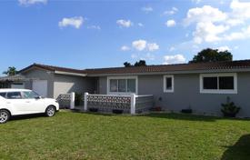 3غرفة خانه  182 متر مربع Miami Gardens, ایالات متحده آمریکا. $580,000