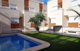  دو خانه بهم متصل – تربیخا, والنسیا, اسپانیا. 165,000 €