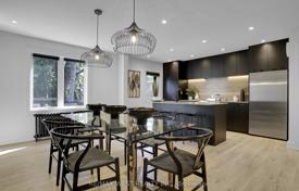 7غرفة خانه  York, کانادا. C$1,816,000