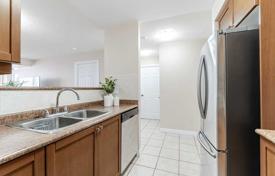 6غرفة آپارتمان  Etobicoke, کانادا. C$842,000