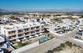 3غرفة دو خانه بهم چسبیده 82 متر مربع Ciudad Quesada, اسپانیا. 310,000 €