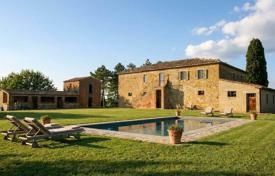 1غرفة ویلا  630 متر مربع Siena, ایتالیا. 987,000 €
