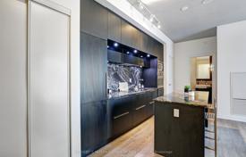 آپارتمان  – Blue Jays Way, Old Toronto, تورنتو,  انتاریو,   کانادا. C$760,000