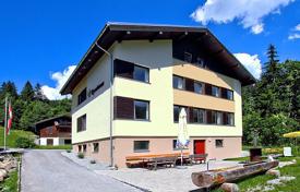 دو خانه بهم چسبیده – Vorarlberg, اتریش. 3,800 € هفته ای