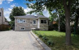 9غرفة خانه  Etobicoke, کانادا. C$2,000,000