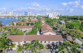 خانه  – North Miami Beach, فلوریدا, ایالات متحده آمریکا. $710,000