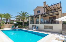 10غرفة ویلا  285 متر مربع Poli Crysochous, قبرس. 825,000 €