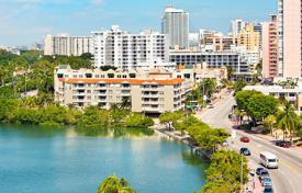 آپارتمان  – سواحل میامی, فلوریدا, ایالات متحده آمریکا. $2,875,000