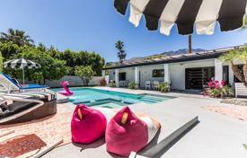 خانه  – Palm Springs, کالیفرنیا, ایالات متحده آمریکا. $3,070 هفته ای