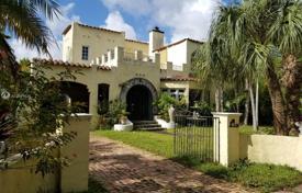 دو خانه بهم چسبیده – Coral Gables, فلوریدا, ایالات متحده آمریکا. $1,595,000