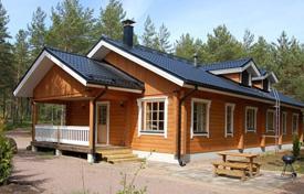 دو خانه بهم چسبیده – Porvoo, Uusimaa, فنلاند. 1,650 € هفته ای
