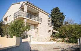 5غرفة خانه  220 متر مربع Premantura, کرواسی. 599,000 €