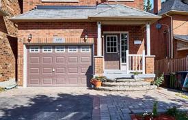 خانه  – Kingston Road, تورنتو, انتاریو,  کانادا. C$1,133,000