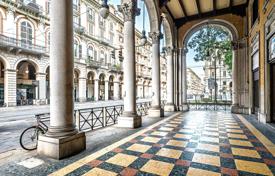 7غرفة آپارتمان  Turin, ایتالیا. 880,000 €