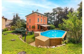 ویلا  – Caprino Veronese, ونتو, ایتالیا. 1,500,000 €