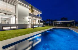 15غرفة ویلا  1038 متر مربع Benahavis, اسپانیا. 3,990,000 €