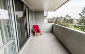 آپارتمان  – Scarlett Road, تورنتو, انتاریو,  کانادا. C$893,000