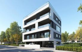 New residential complex with apartments Mesa Geitonia, قبرس. 320,000 € از