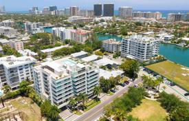 آپارتمان کاندو – Bay Harbor Islands, فلوریدا, ایالات متحده آمریکا. $670,000