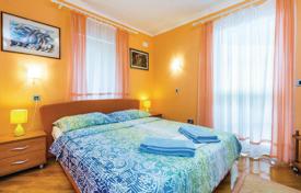 7غرفة خانه  489 متر مربع آپاتیا, کرواسی. 1,040,000 €