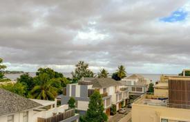 3غرفة پنت‌هاوس ها 242 متر مربع Rivière Noire District, موریس. $970,000
