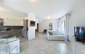 آپارتمان  – Cap d'Antibes, آنتیب, کوت دازور,  فرانسه. 990,000 €