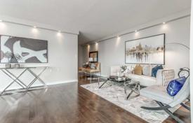 آپارتمان  – Bathurst Street, تورنتو, انتاریو,  کانادا. C$1,313,000