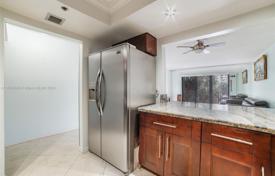 آپارتمان کاندو – South Ocean Drive, Hollywood, فلوریدا,  ایالات متحده آمریکا. $329,000