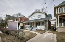  دو خانه بهم متصل – Kingston Road, تورنتو, انتاریو,  کانادا. C$1,116,000