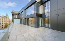 3غرفة آپارتمان  94 متر مربع Central District, لتونی. 416,000 €