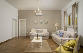5غرفة خانه  180 متر مربع Svetvinčenat, کرواسی. 470,000 €