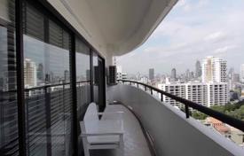 2غرفة شقق في الوحدات السكنية Watthana, تایلند. $609,000