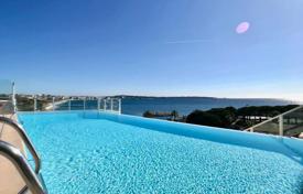 3غرفة آپارتمان  Golf Juan, فرانسه. 590,000 €